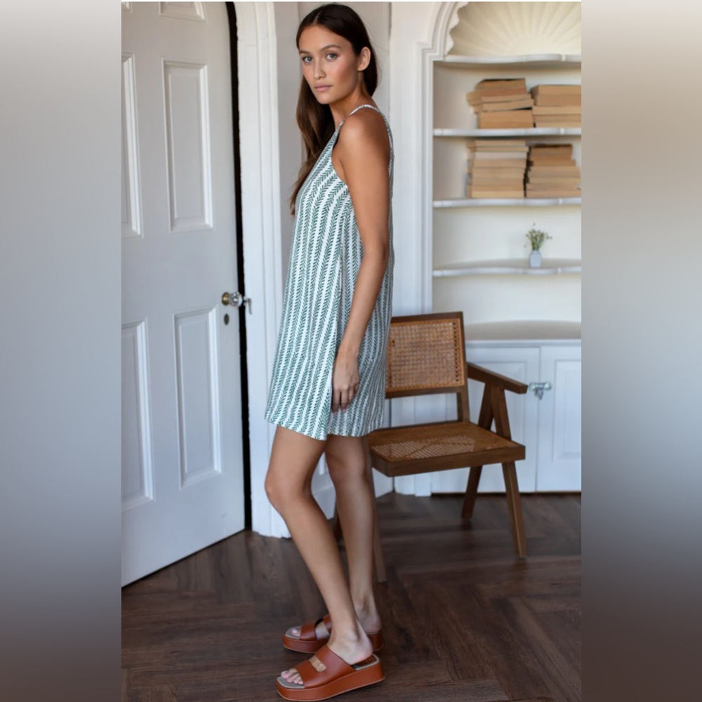 Emerson Fry HIGH NECK SHORT DRESS -
CLIMBING VINES LINEN NEW - Picture 2 of 14